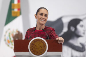 2025-06-13_Conferencia_de_prensa_matutina_-_Palacio_Nacional_02_SLE
