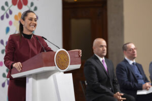 2025-06-25_Conferencia_de_prensa_matutina_-_Palacio_Nacional_03_SLE